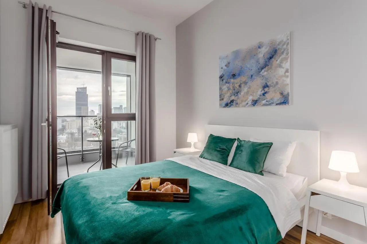 ורשה City View Apartments פולין