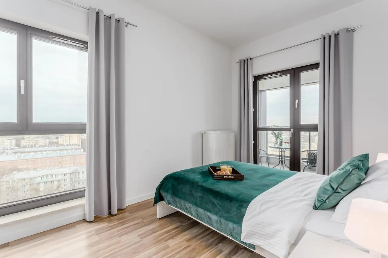 ורשה City View Apartments