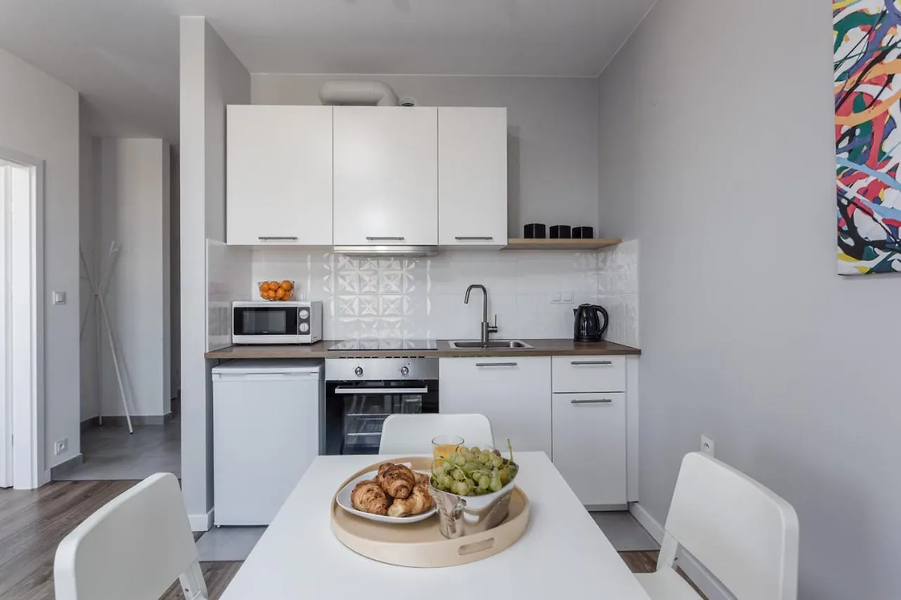 City View Apartments Varşova